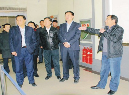 臨沂市副市長(zhǎng)侯曉濱一行來(lái)集團(tuán)調(diào)研科技創(chuàng)新工作